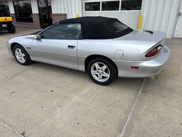 Used 1997 Chevrolet Camaro Z28 w/ Preferred Equipment Group 2 RWD image 9