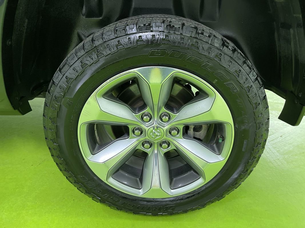 Used 2019 RAM 1500 Limited image 16