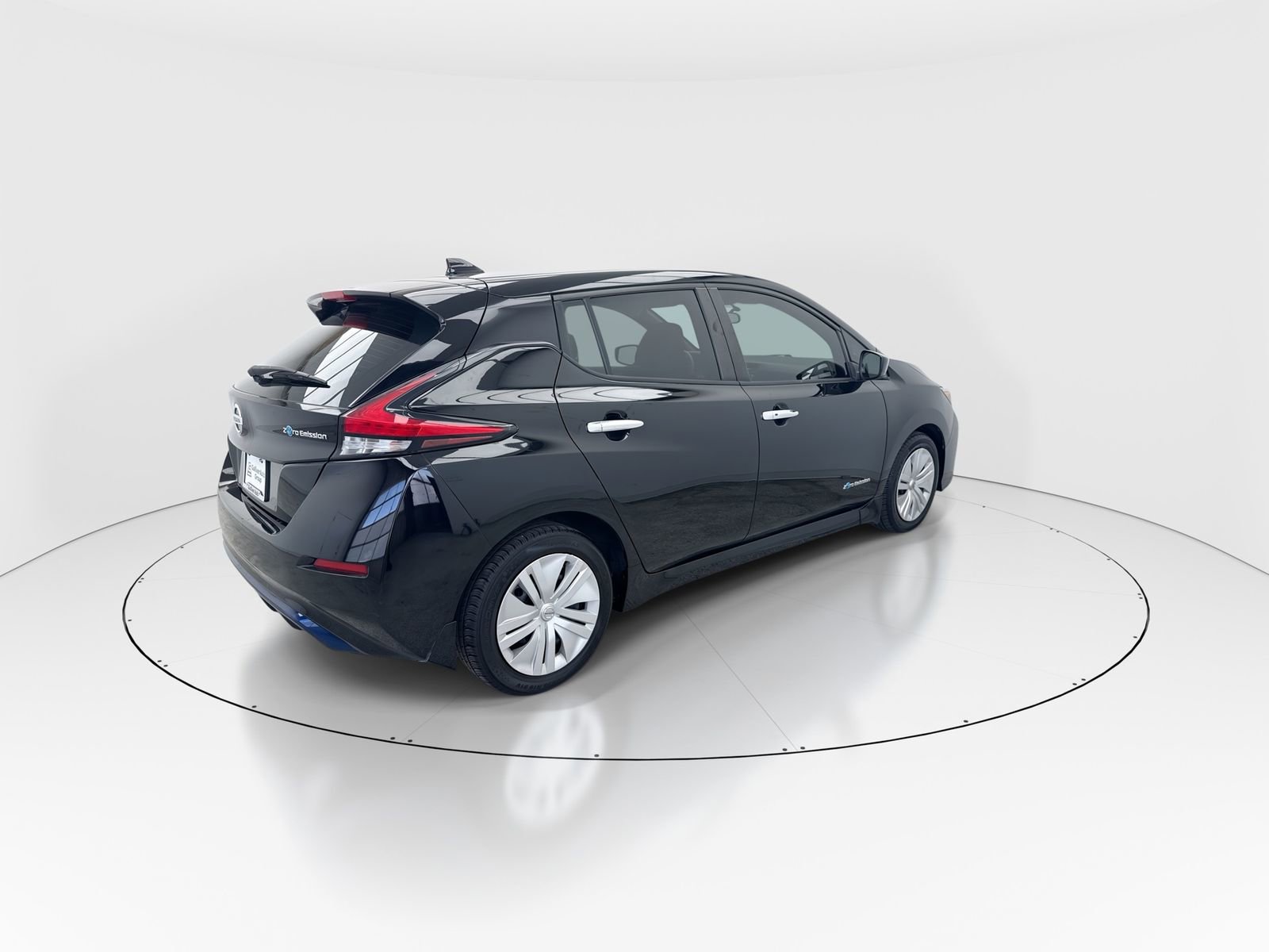 Used 2019 Nissan Leaf S w/ S Charge Package image 8