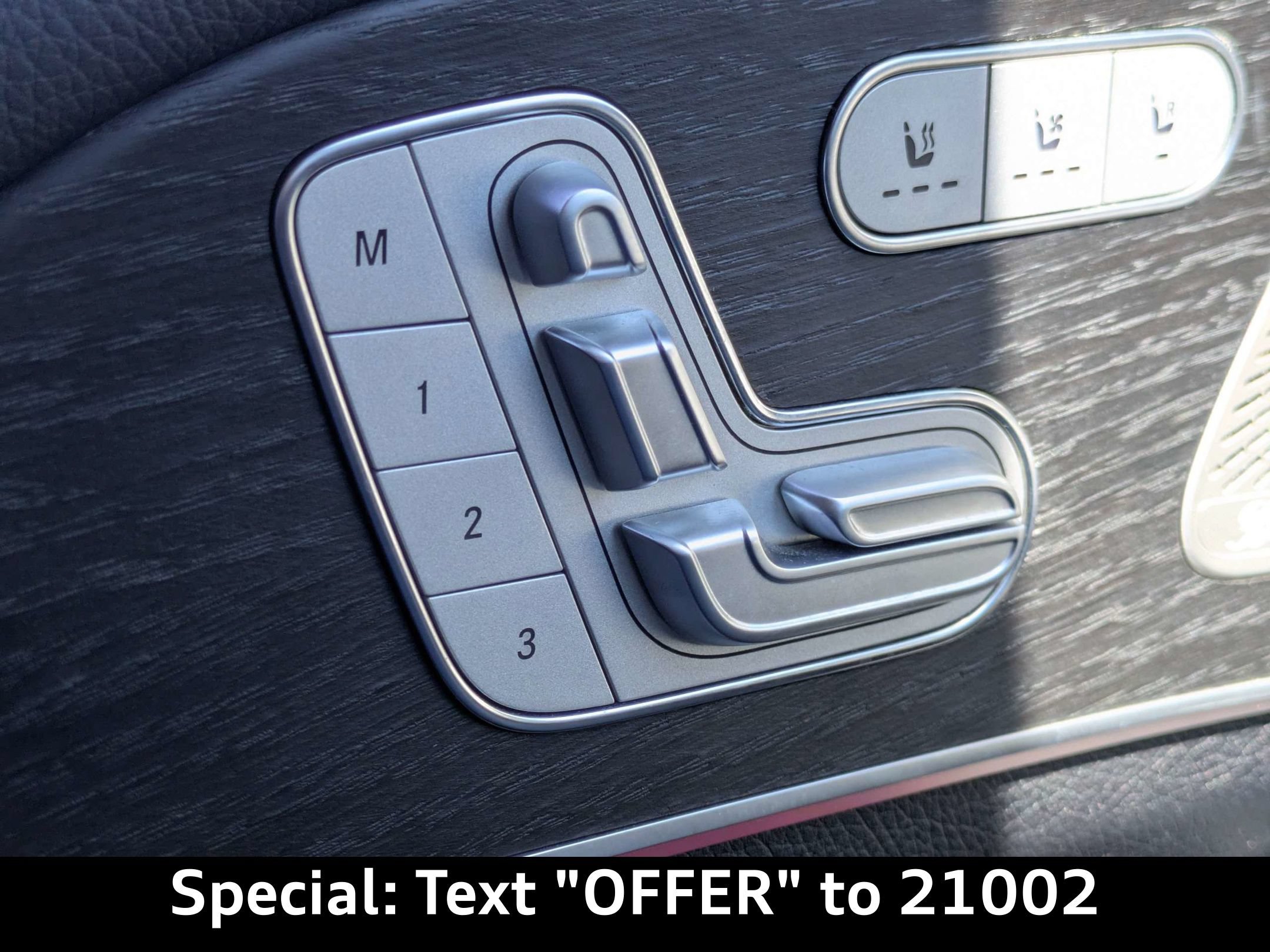 Used 2024 Mercedes-Benz GLE 350 4MATIC image 24