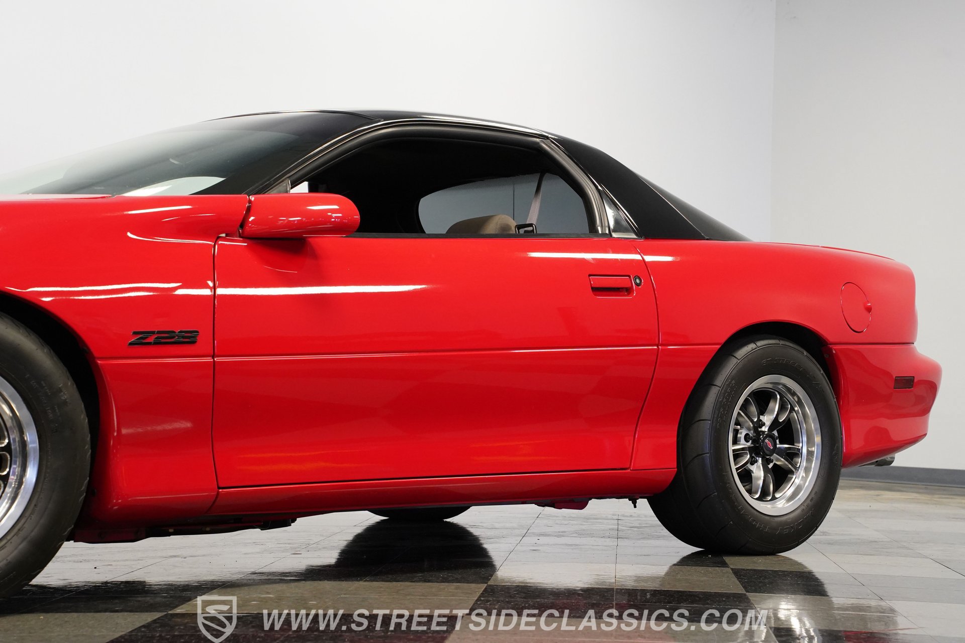 Used 2001 Chevrolet Camaro Z28 RWD image 23