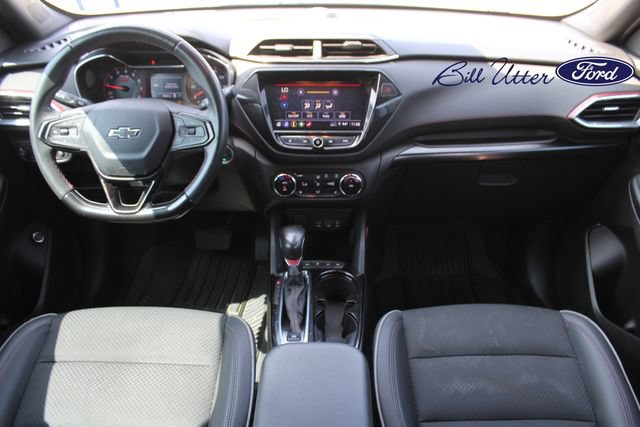 Used 2021 Chevrolet TrailBlazer RS w/ Sun and Liftgate Package FWD image 15