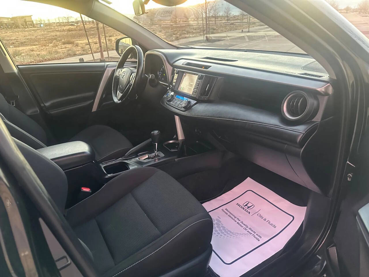 Used 2018 Toyota RAV4 LE image 26