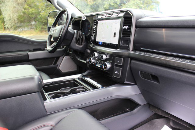 Used 2024 Ford F350 Lariat w/ Lariat Ultimate Package image 20