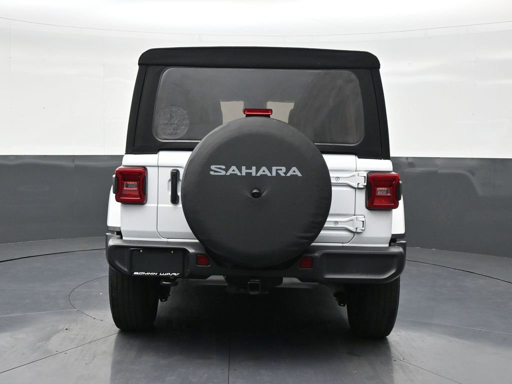 Used 2024 Jeep Wrangler Sahara image 4