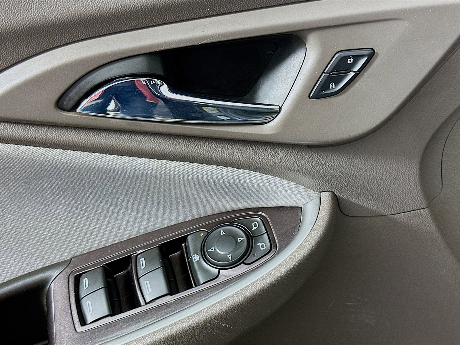 Used 2016 Chevrolet Malibu LS image 18