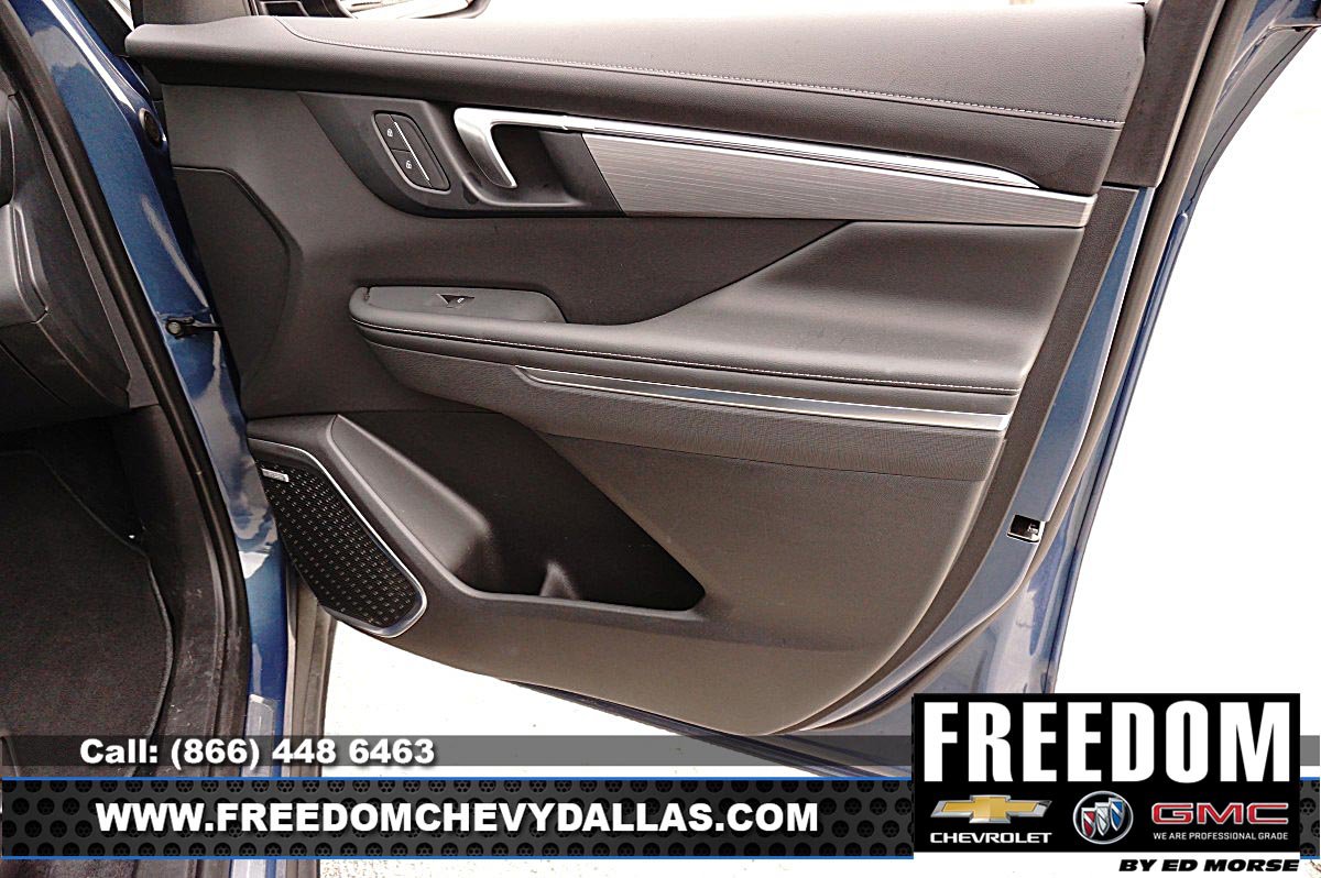 Certified 2025 Buick Enclave Preferred image 35