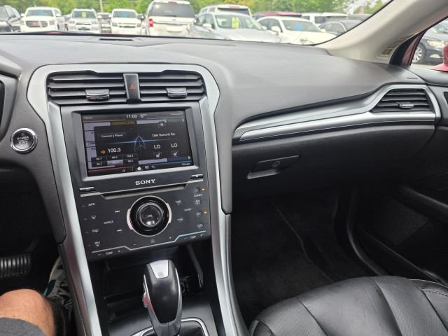 Used 2013 Ford Fusion Titanium w/ Titanium Driver Assist Pkg FWD image 16