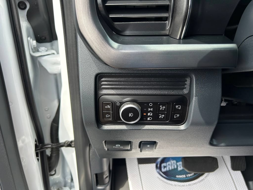 Used 2026 Ford F250 Lariat w/ Chrome Package AWD/4WD image 26