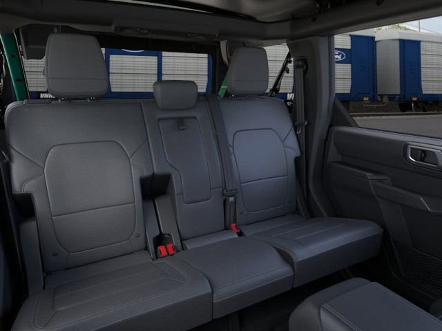 New 2025 Ford Bronco Badlands image 9