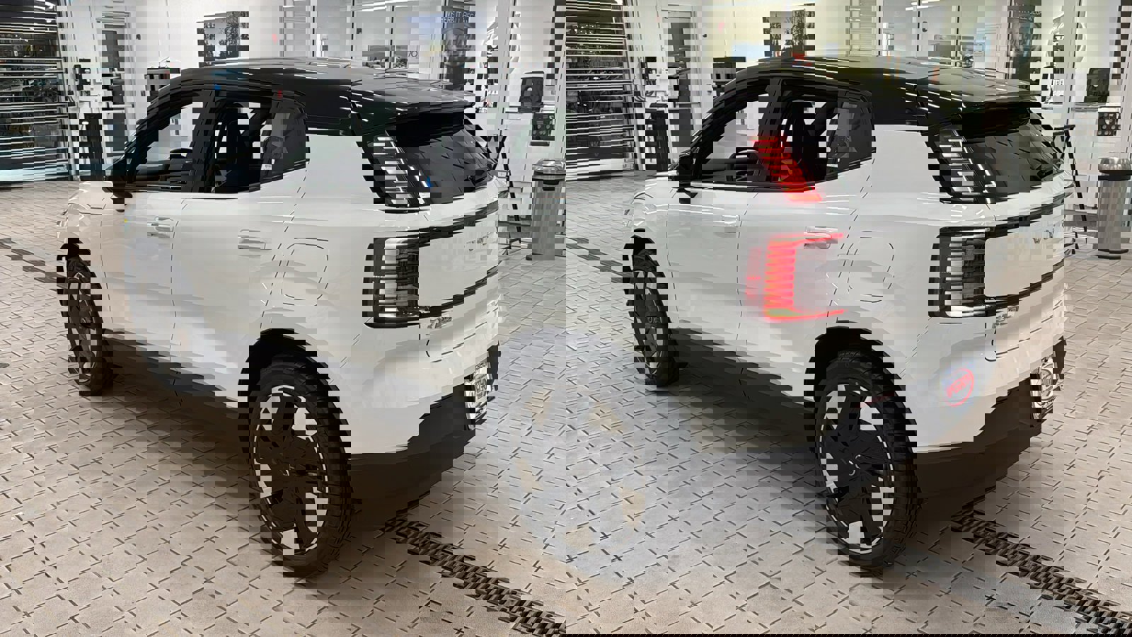 New 2026 Volvo EX30 Plus image 7