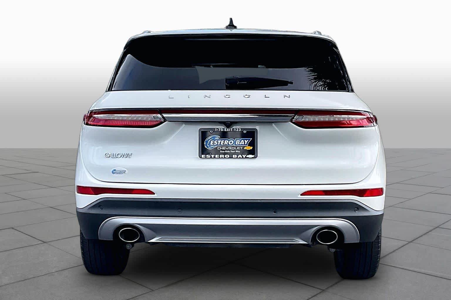 Used 2023 Lincoln Corsair Reserve FWD image 5
