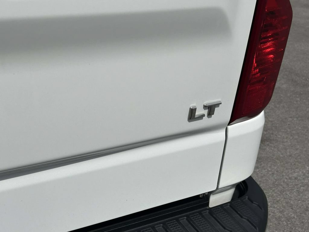 Used 2025 Chevrolet Silverado 1500 LT AWD/4WD image 12