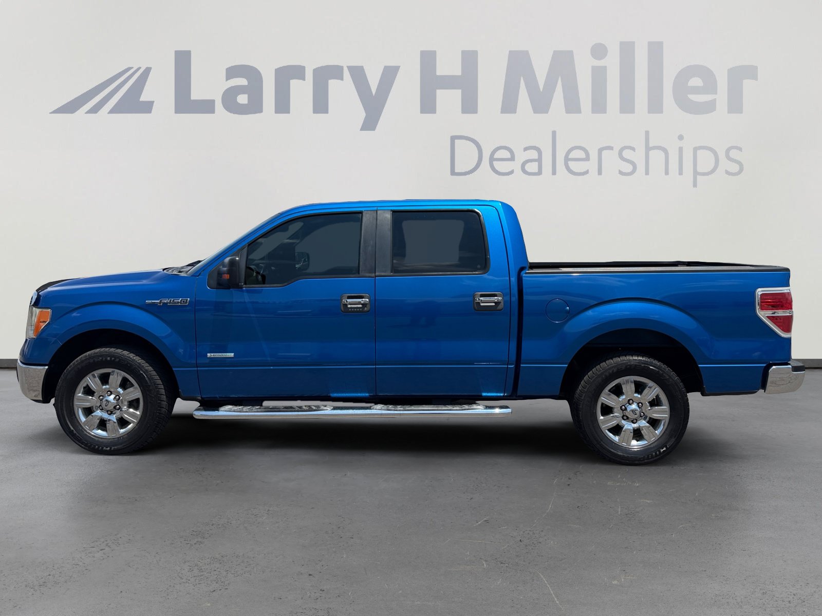 Used 2012 Ford F150 XLT w/ XLT Chrome Pkg RWD image 2