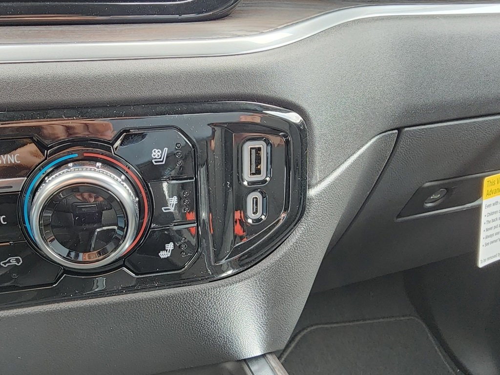 New 2026 GMC Sierra 1500 SLT w/ SLT Premium Plus Package image 29