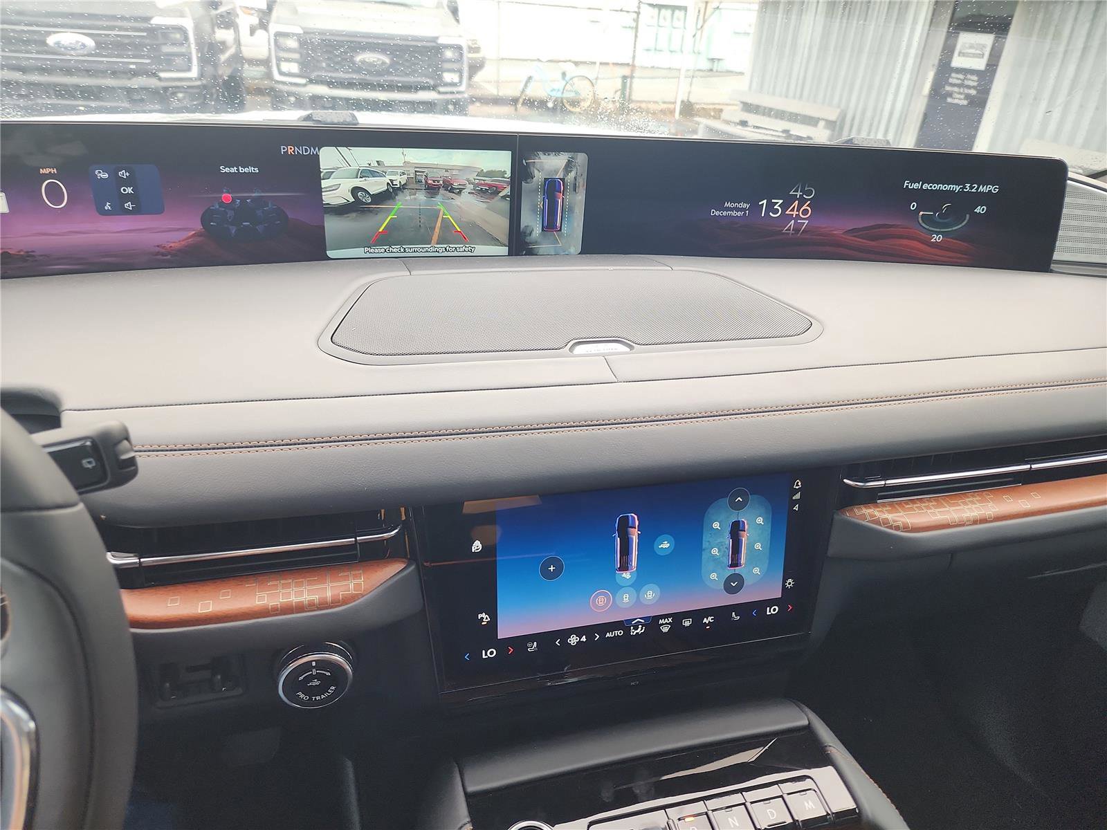 New 2025 Lincoln Navigator L Black Label image 37