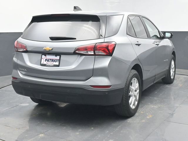 Used 2024 Chevrolet Equinox LS w/ LS Convenience Package image 5