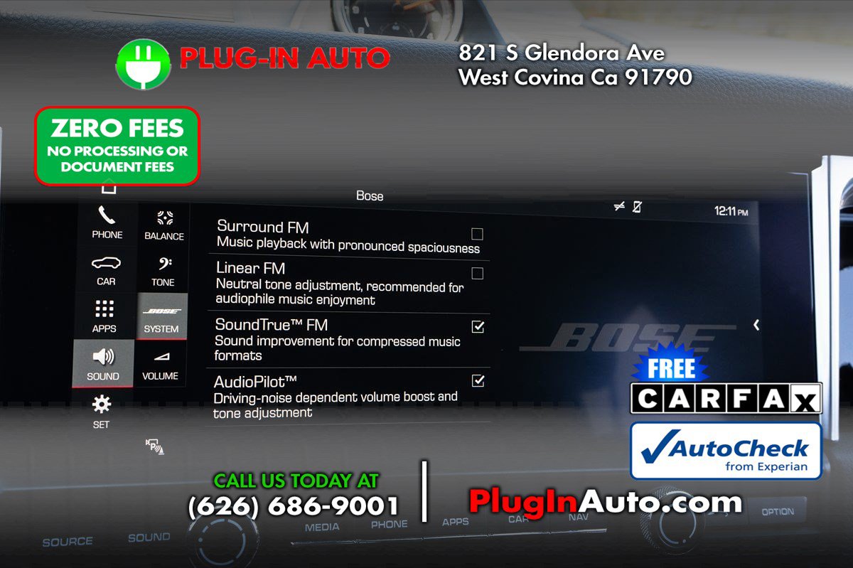 Used 2019 Porsche Macan AWD/4WD image 32