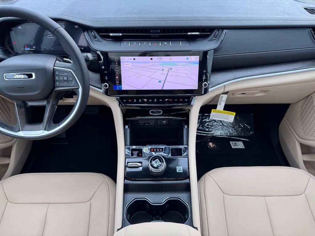 New 2026 Jeep Grand Cherokee Limited w/ Limited Altitude Package AWD/4WD image 11