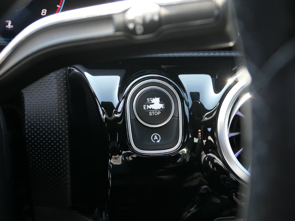 Used 2019 Mercedes-Benz A 220 w/ Premium Package image 16