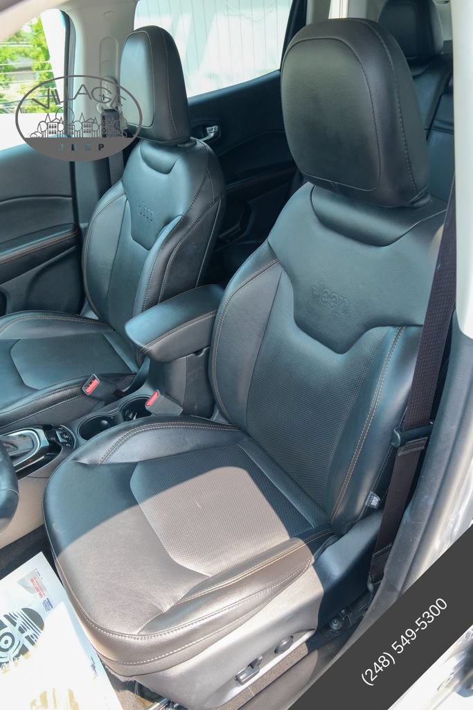 Used 2018 Jeep Compass Limited AWD/4WD image 15