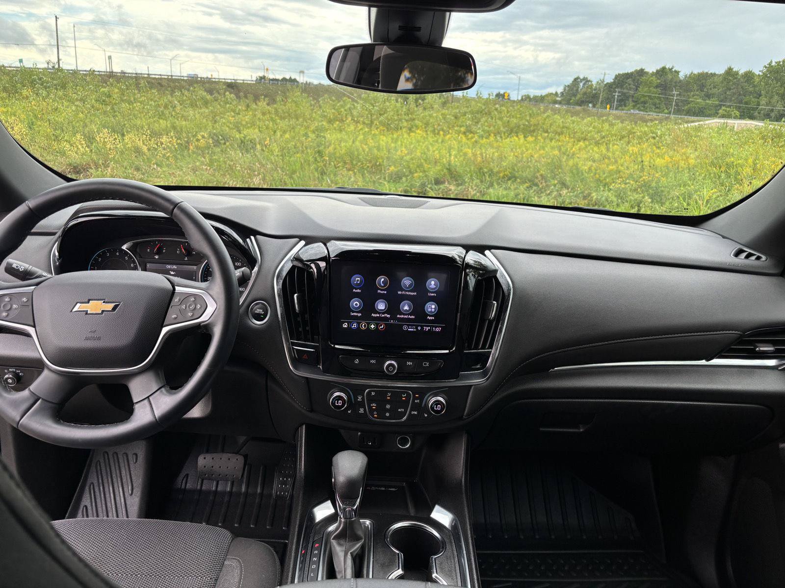 Used 2023 Chevrolet Traverse LT AWD/4WD image 19