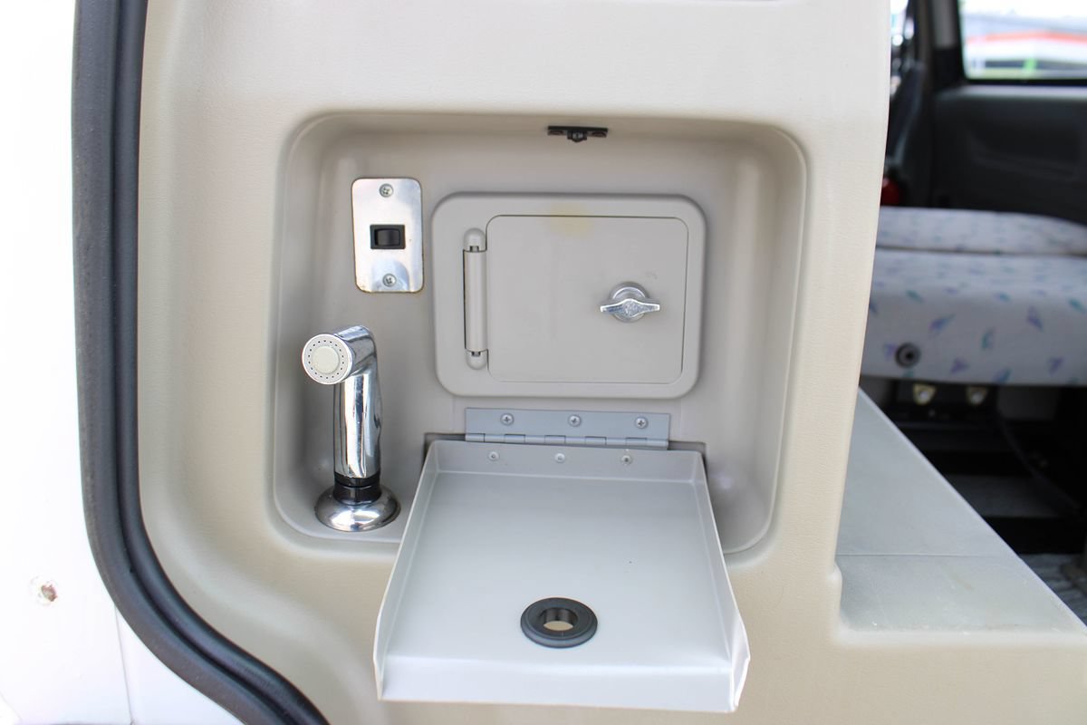 Used 1997 Volkswagen Eurovan Camper FWD image 32