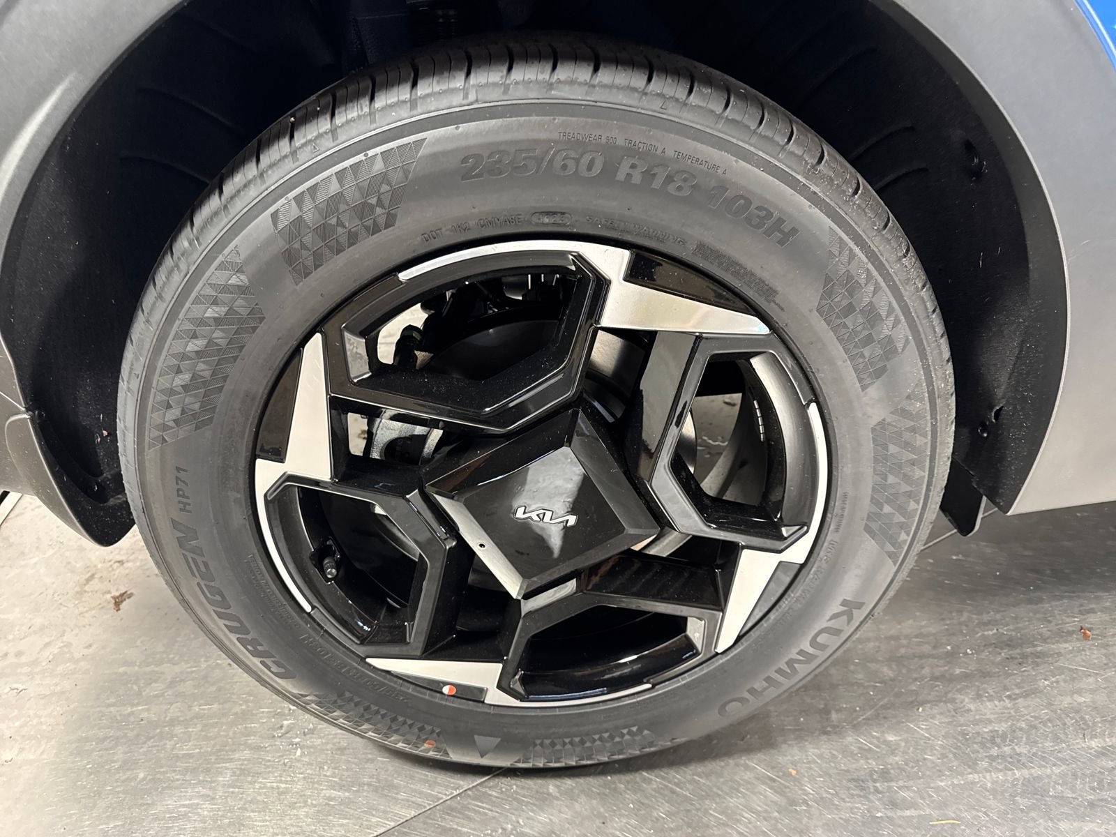 New 2026 Kia Sportage EX image 13