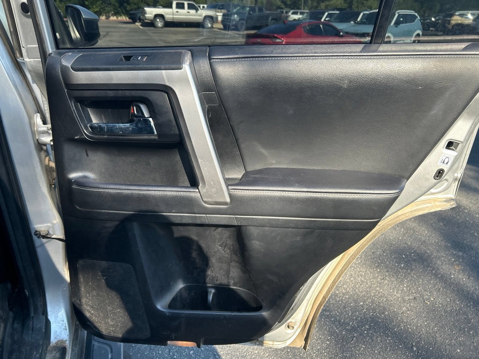 Used 2022 Toyota 4Runner SR5 AWD/4WD image 13