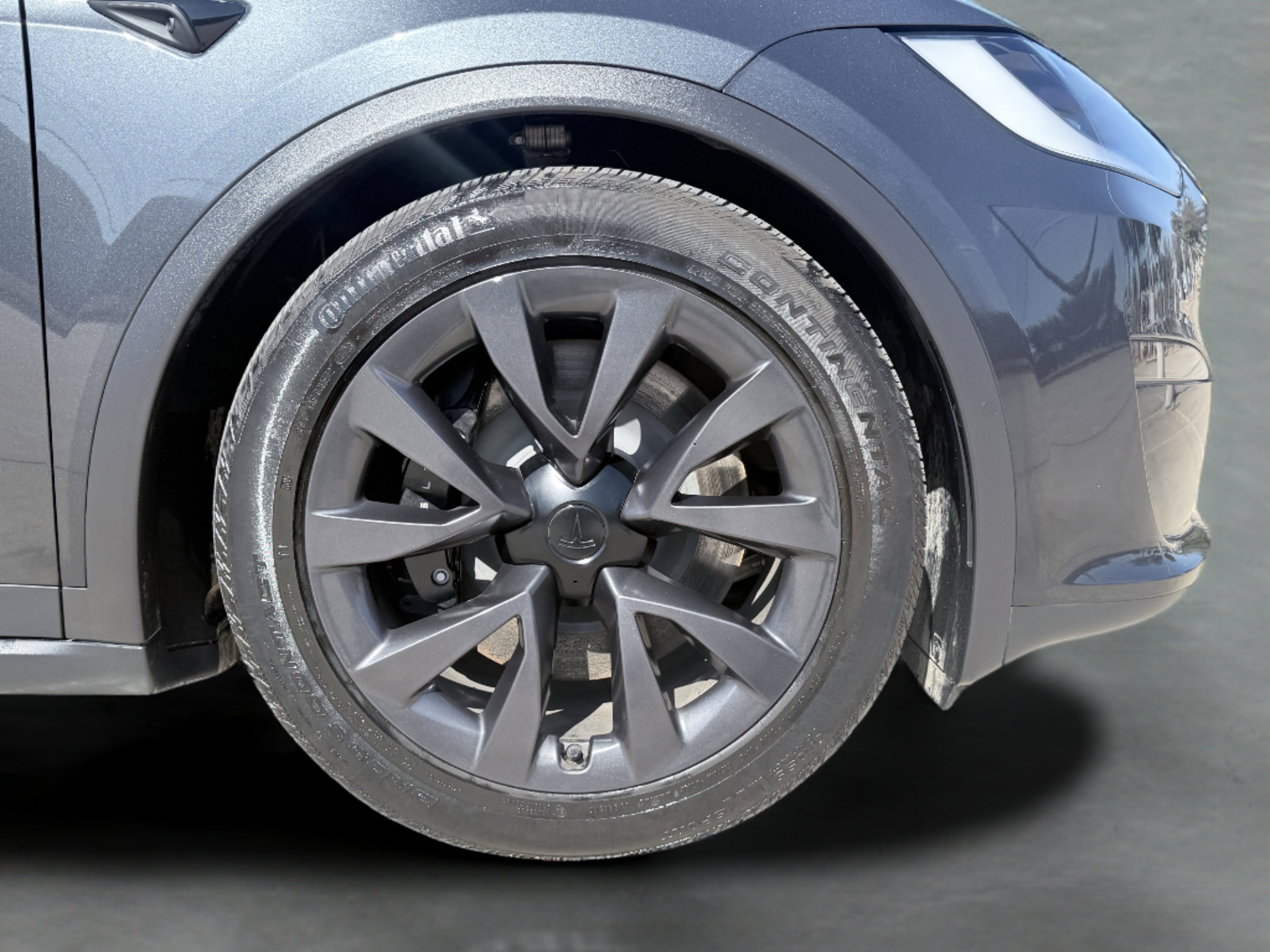 Used 2024 Tesla Model X Long Range image 9