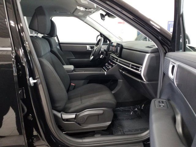 Certified 2025 Hyundai Santa Fe SE AWD/4WD image 16