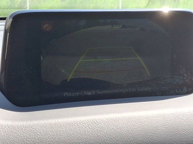 Used 2017 MAZDA CX-5 Touring w/ Preferred Equipment Package image 4