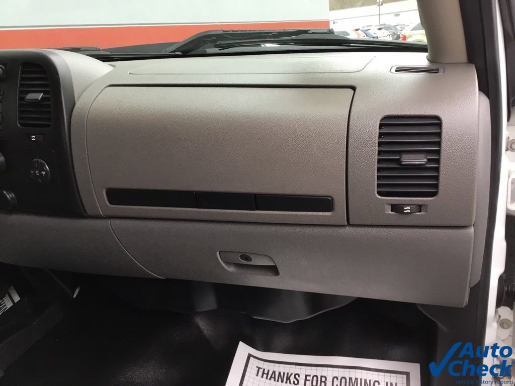 Used 2013 GMC Sierra 3500 W/T w/ Snow Plow Prep Package image 29