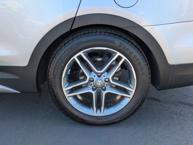 Used 2017 Hyundai Santa Fe Limited w/ Cargo Package AWD/4WD image 9
