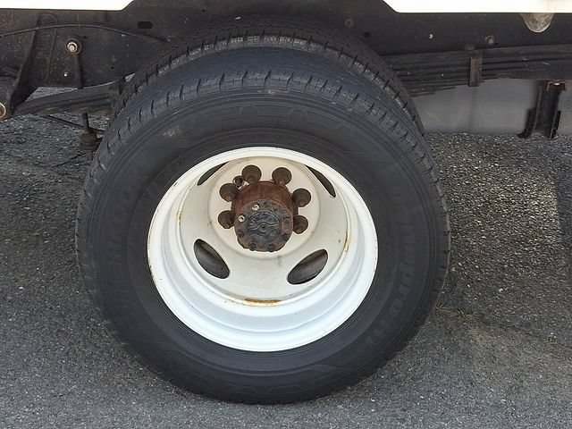 Used 2024 Ford E-450 and Econoline 450 Super Duty RWD image 33