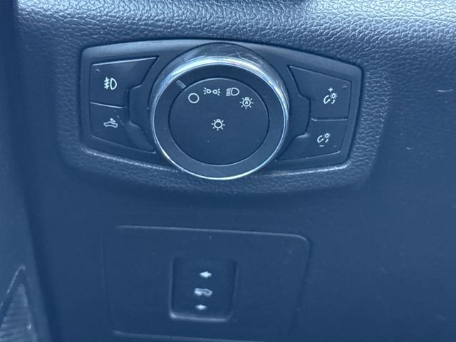 Used 2016 Ford F150 Lariat w/ Equipment Group 502A Luxury image 29