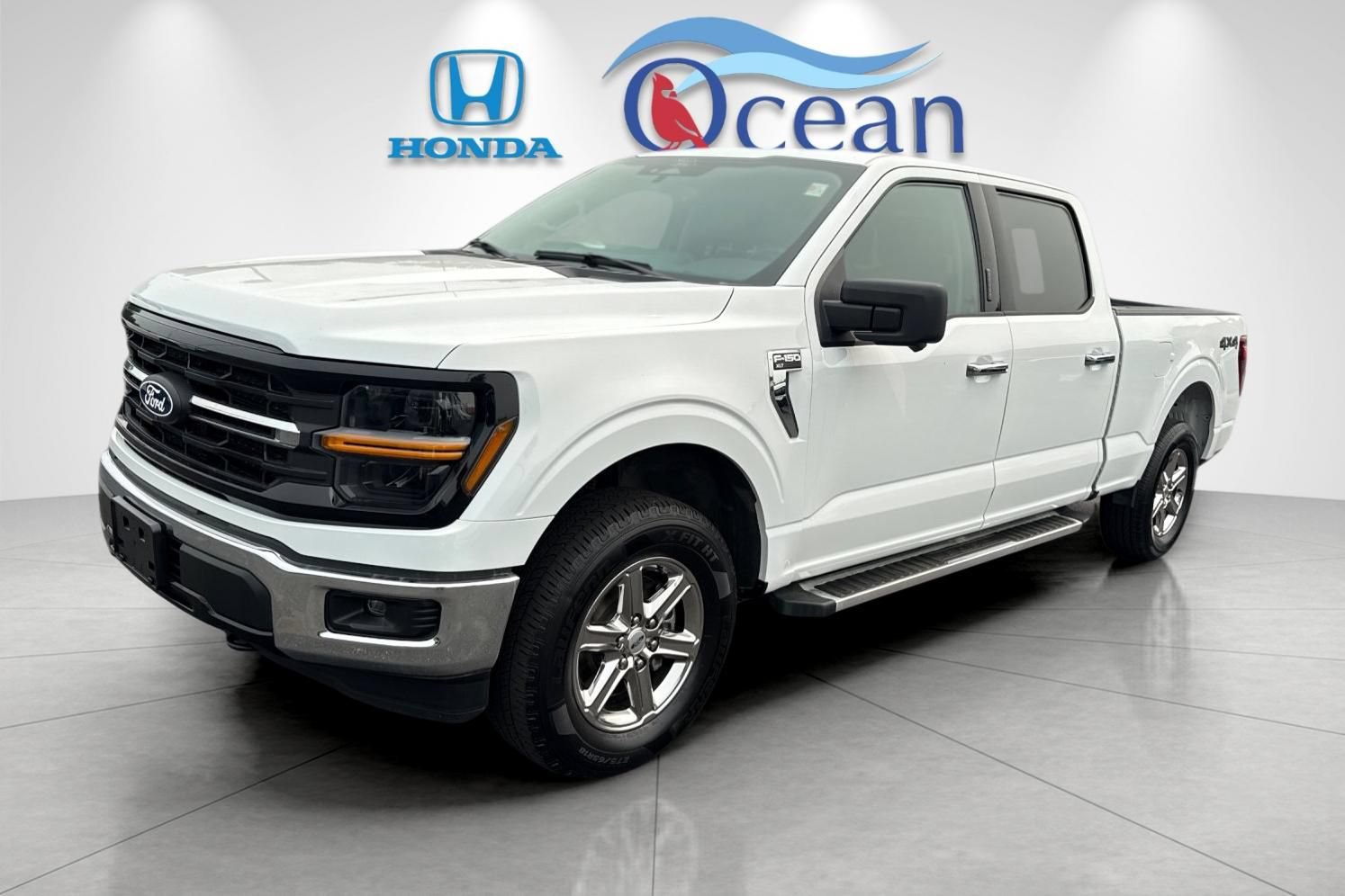 Used 2024 Ford F150 XLT w/ Tow/Haul Package AWD/4WD image 7