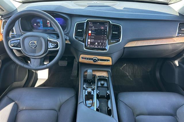 Certified 2023 Volvo XC90 T8 Plus w/ Protection Package Premier AWD/4WD image 14