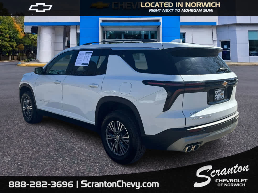 Certified 2025 Chevrolet Traverse LT image 8