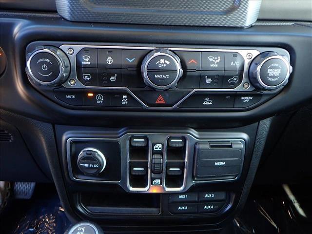 Used 2022 Jeep Wrangler Unlimited Sport image 17
