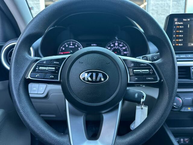 Used 2020 Kia Forte LXS FWD image 24