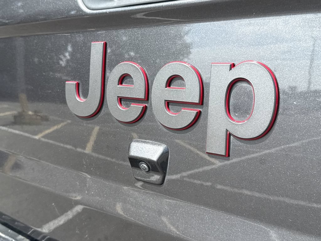 Used 2023 Jeep Gladiator Rubicon w/ LED Lighting Group AWD/4WD image 33