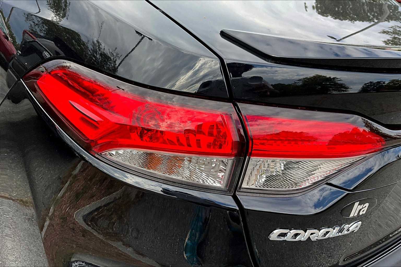 New 2025 Toyota Corolla SE image 14