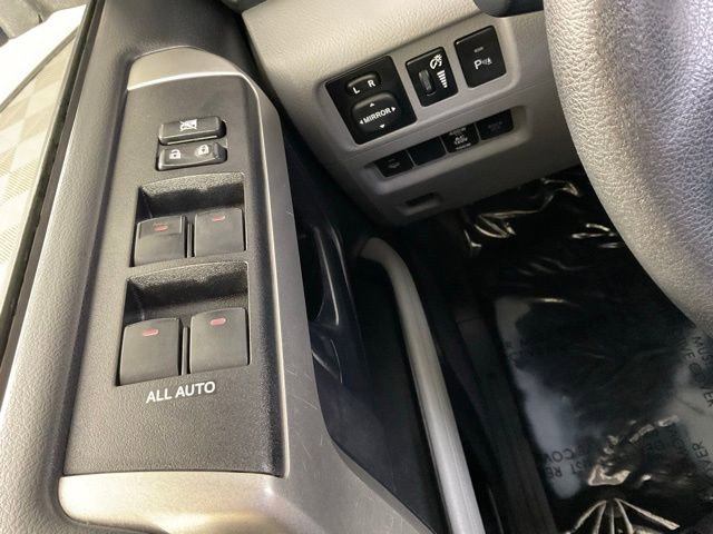 Used 2013 Toyota 4Runner SR5 image 21
