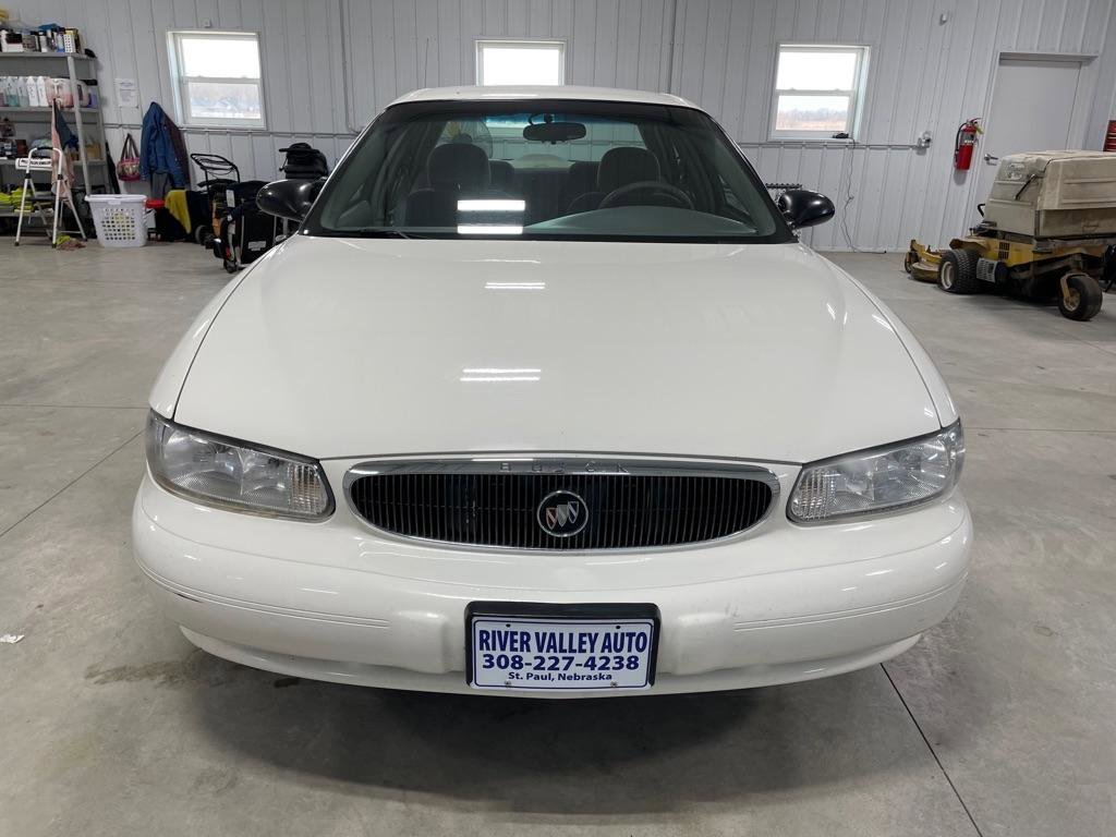Used 2003 Buick Century Custom image 2
