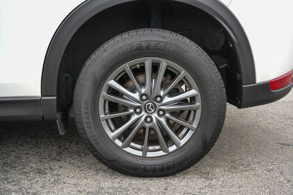 Used 2019 MAZDA CX-5 Touring FWD image 10