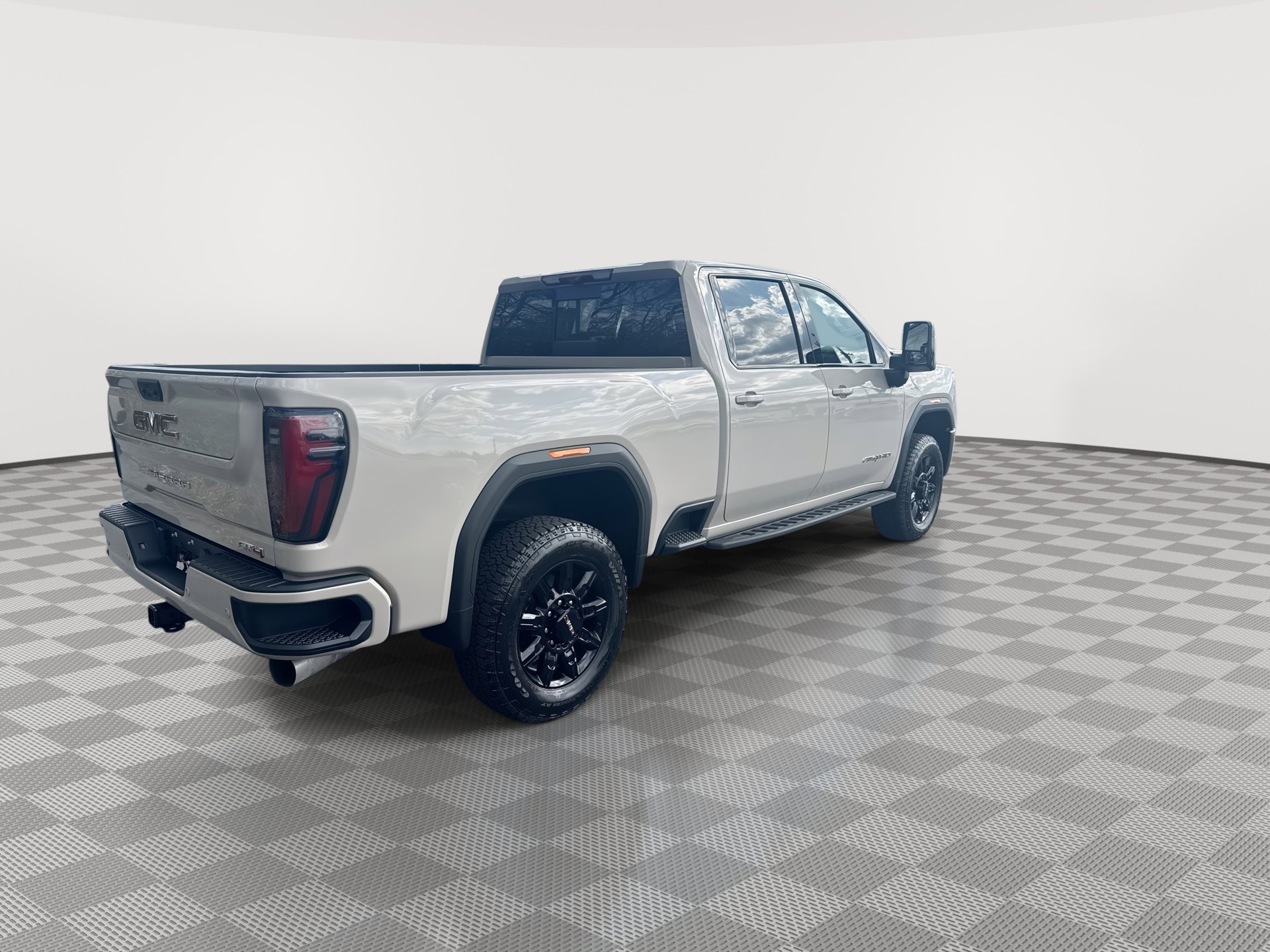 New 2026 GMC Sierra 2500 AT4 image 8