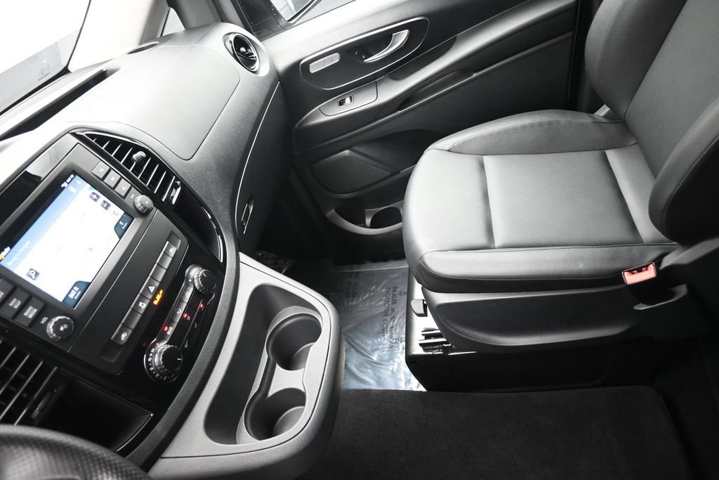 Used 2023 Mercedes-Benz Metris Passenger image 20