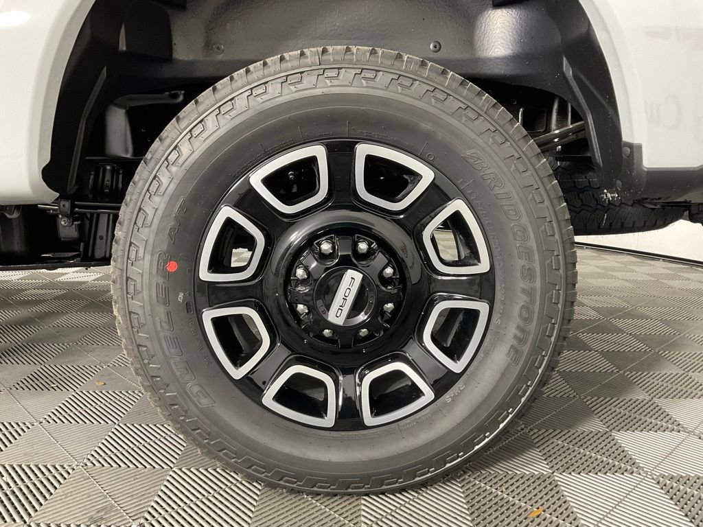 New 2026 Ford F250 Platinum AWD/4WD image 10