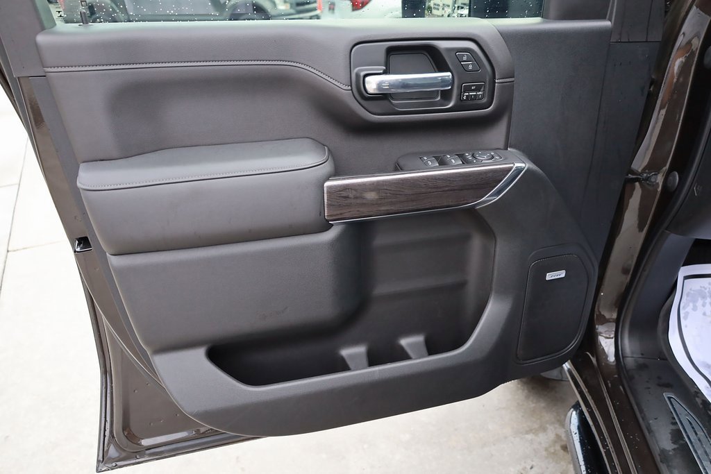 Used 2020 Chevrolet Silverado 3500 LTZ w/ LTZ Plus Package image 11